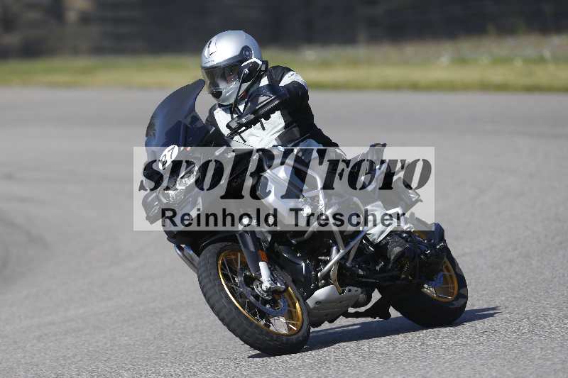 /01 02.04.2026 MAZ ADR/Gruppe rot/27